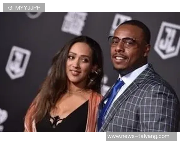 女主持调侃皮尔斯网友热议扑倒事件皮尔斯回应我们是搭档我有女友