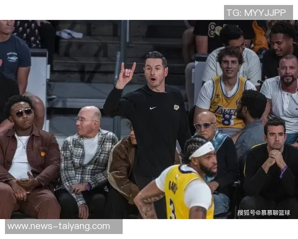 雷迪克分享拼搏精神：即使未上场也能感受到团队的奋斗与标杆力量